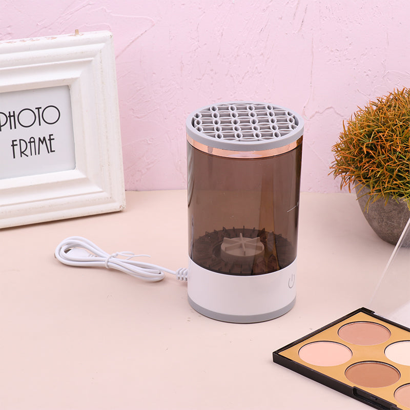 Achieve Flawless Makeup with Clean Brushes